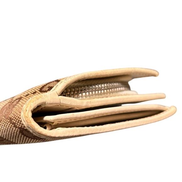 Gucci GG Canvas and Leather long wallet with interlocking GG charm pull - Picture 12 of 12